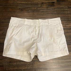 Vineyard Vines Everyday Short - White